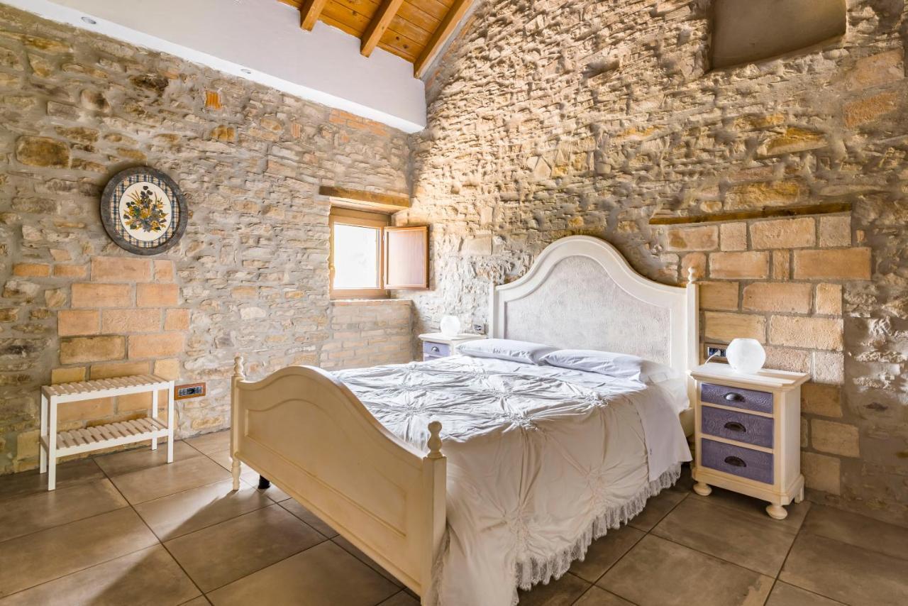 Agriturismo Il Salice Tizzano Val Parma Exteriér fotografie