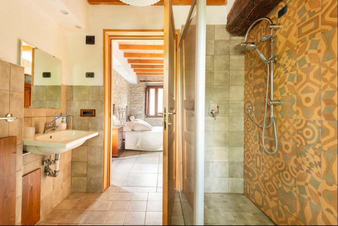 Agriturismo Il Salice Tizzano Val Parma Exteriér fotografie